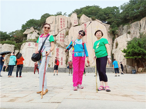 三五知己、姐妹情深